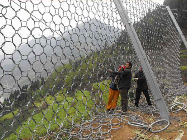 新疆被動邊坡防護網(wǎng)